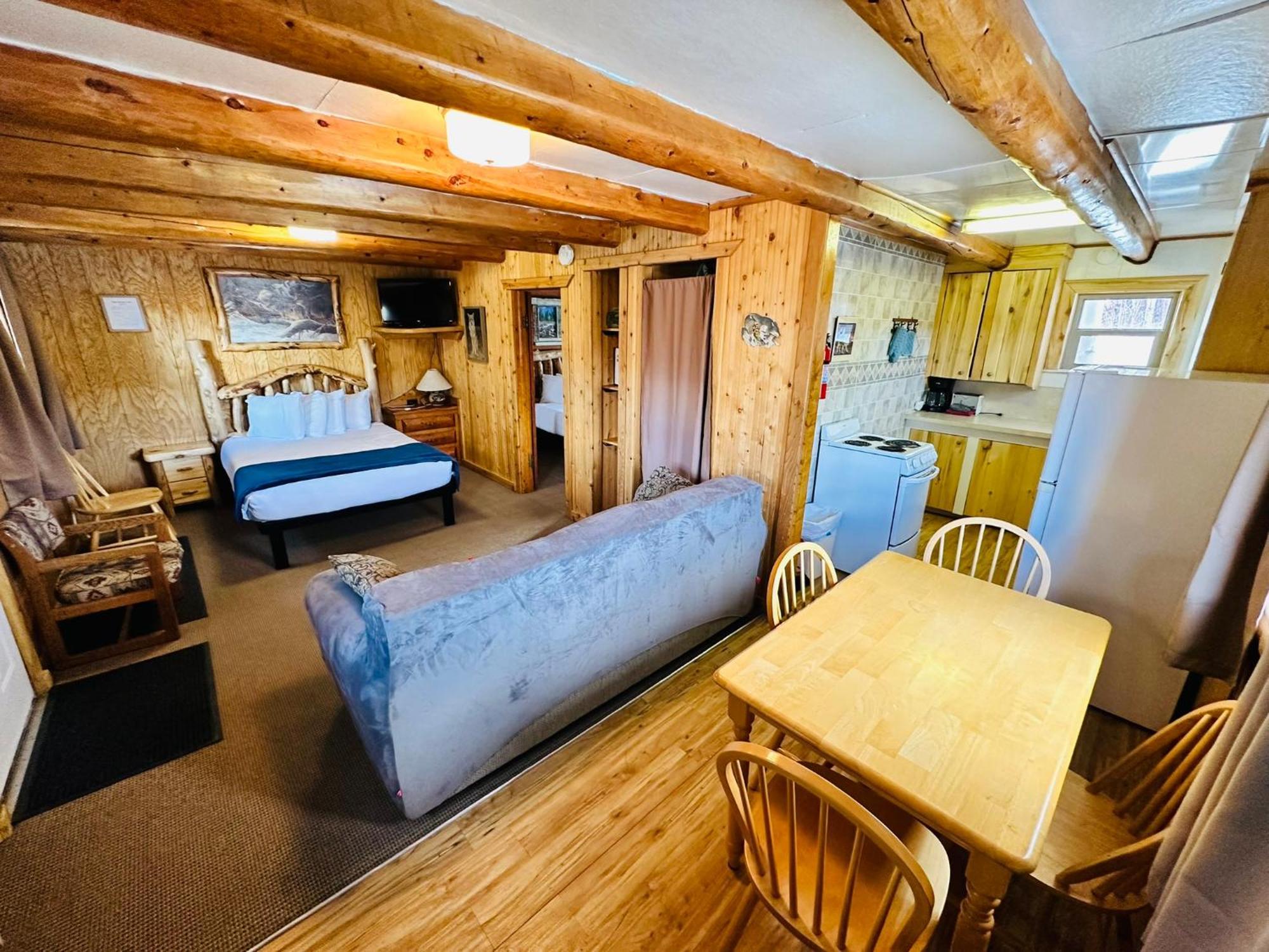 Ute Bluff Lodge, Cabins And Rv Park South Fork Exterior photo