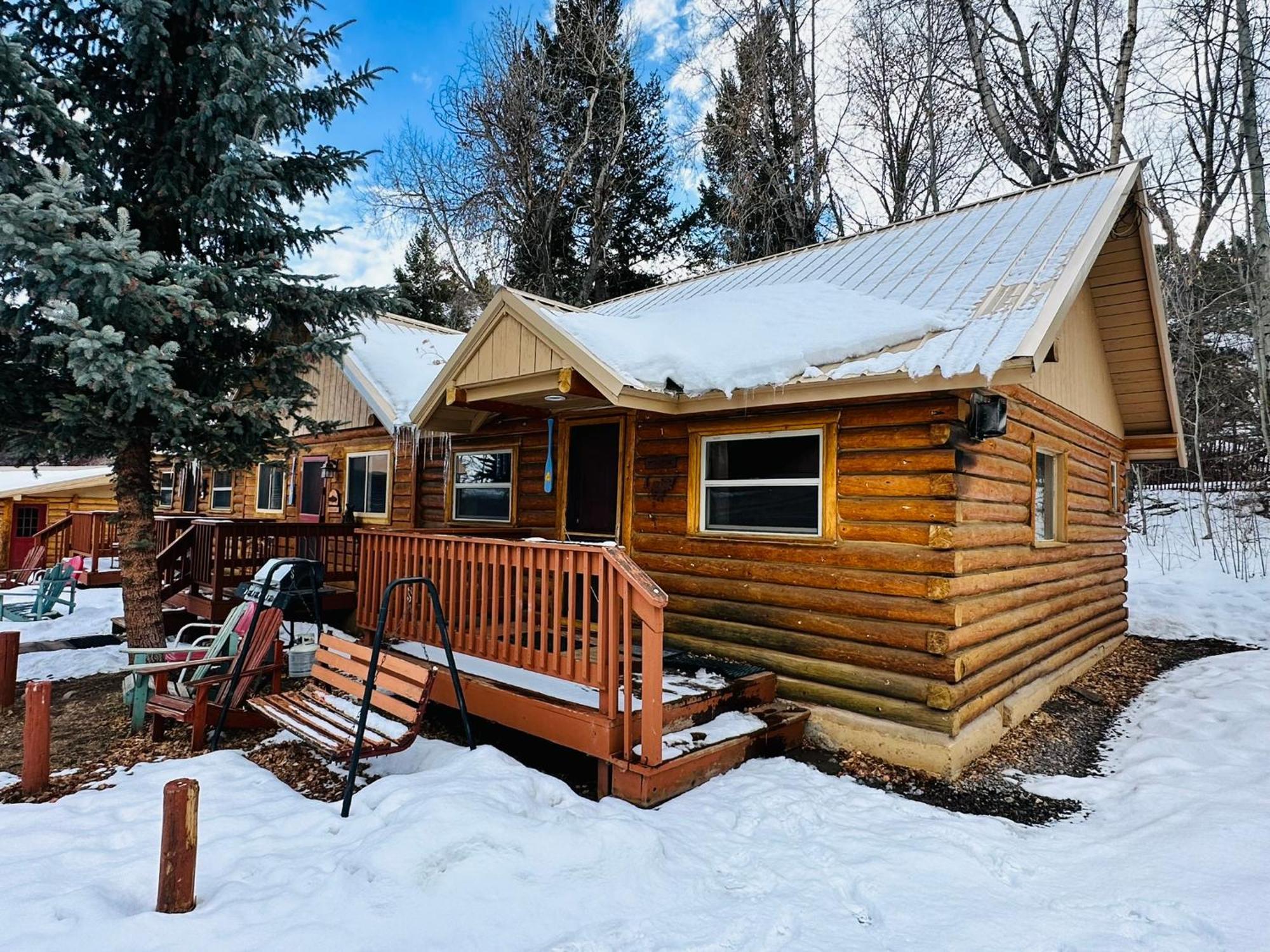 Ute Bluff Lodge, Cabins And Rv Park South Fork Exterior photo